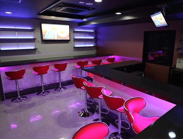 girl's bar INFINITE(インフィニット)