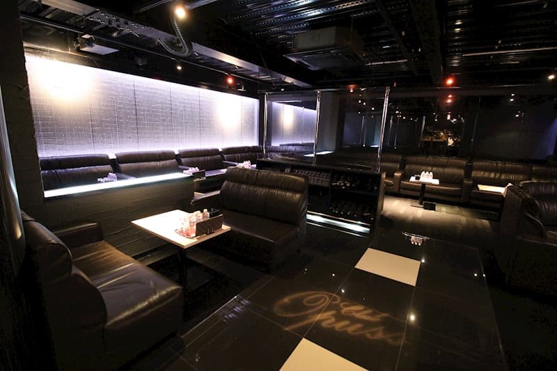 club Opuss(オーパス)